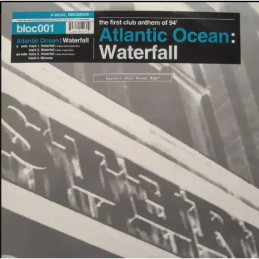 [R050] Atlantic Ocean – Waterfall