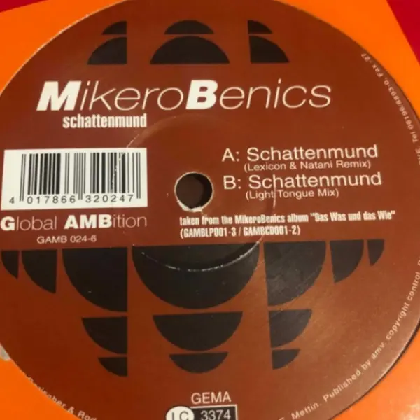 MIKERO BENICS - SCHATTENMUND 
